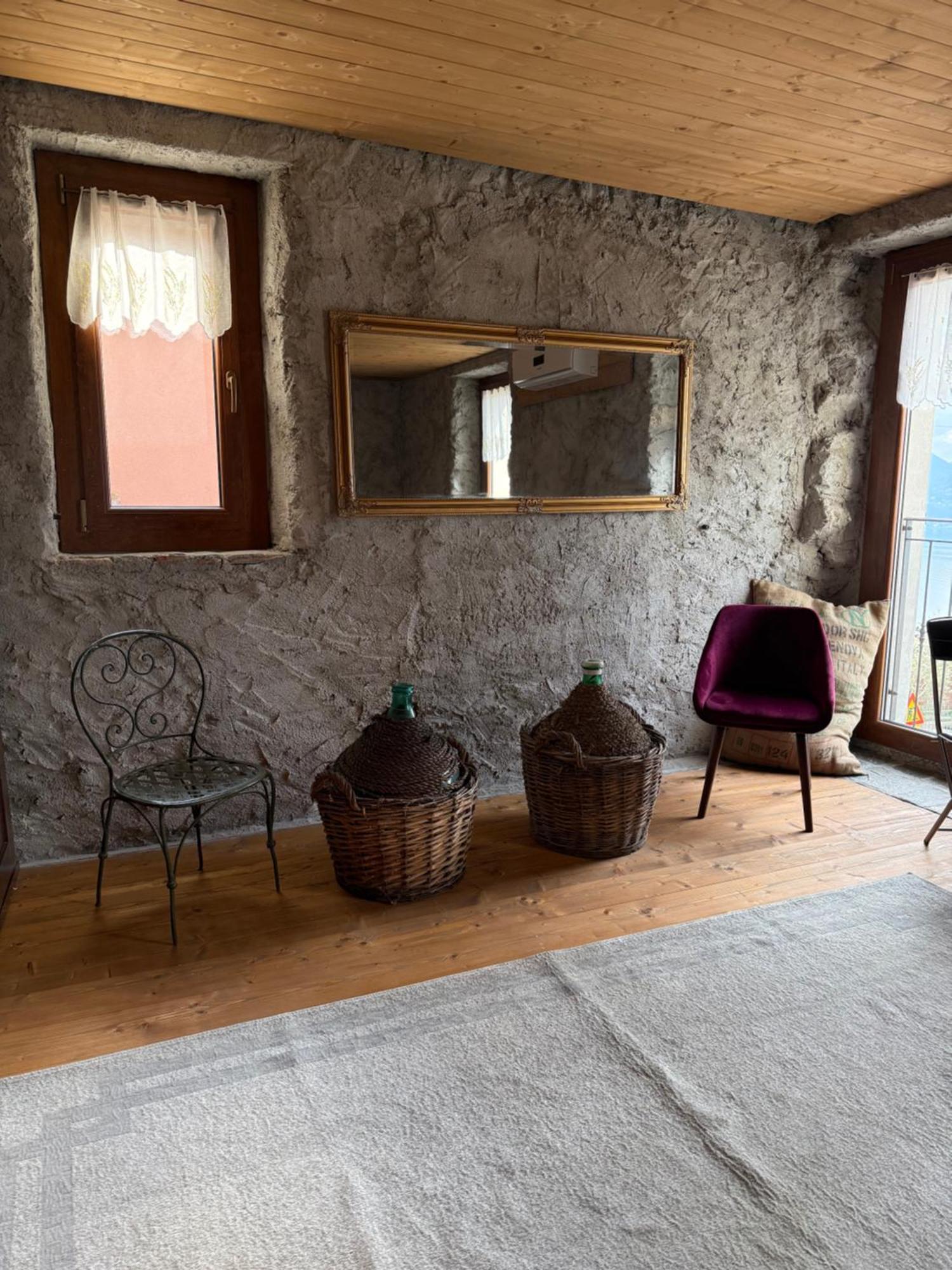 Stone House: Fairytale Flat With Magic Lake View بيلانو المظهر الخارجي الصورة